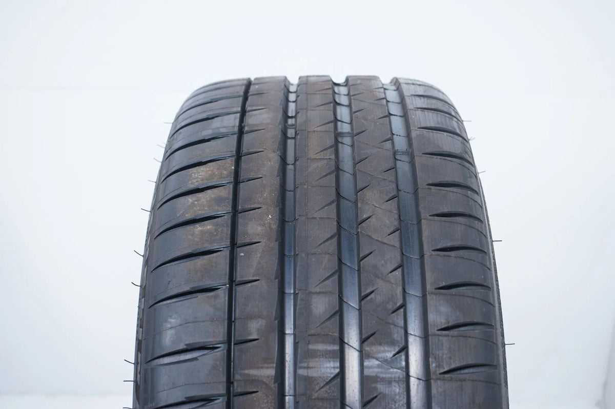 Mercedes CLA45 W118 C118 Allwetterräder mit neuen Allwetterreifen 19 Zoll