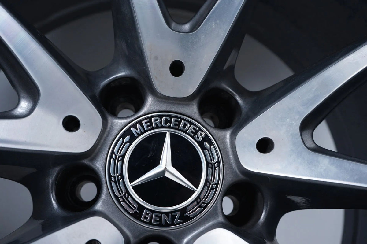 Mercedes E63 AMG W213 Winterreifen Winterräder 265 40 19 Zoll Detailansicht 13