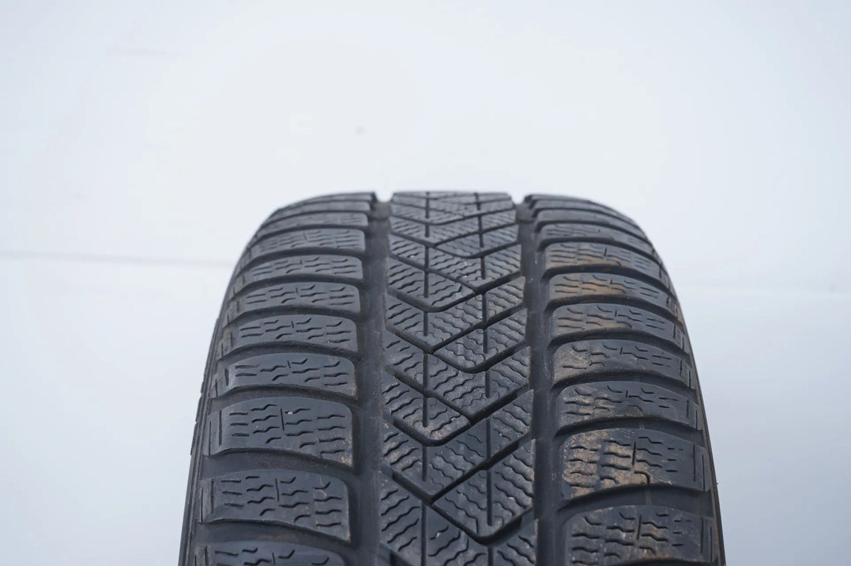 Pneus/jantes hiver 225/45/18 pouces pour Mercedes Classe C W206 Detailansicht 12