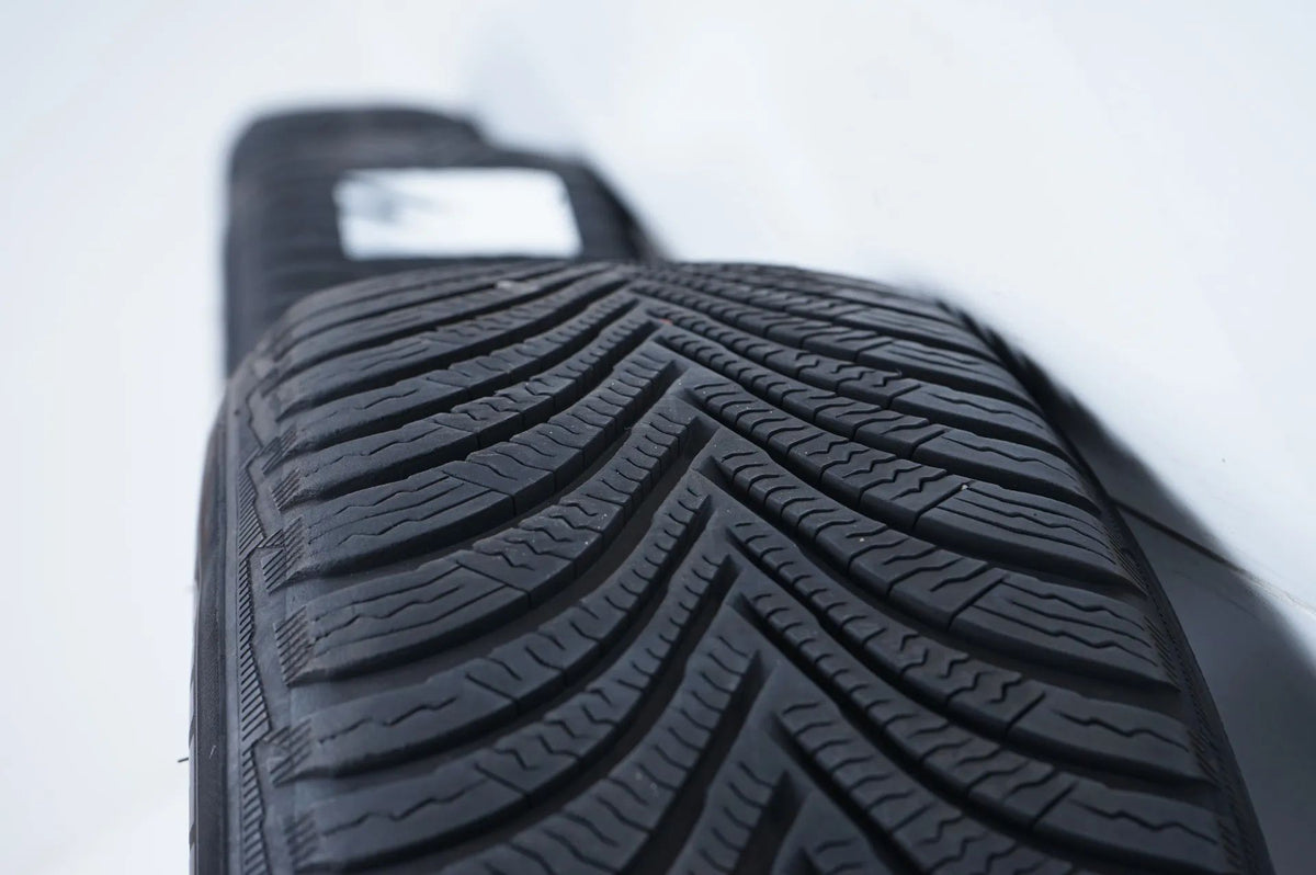 Mercedes AB Class W177 W247 Winter Wheels Winter Tires 16 Inch Detailansicht 10