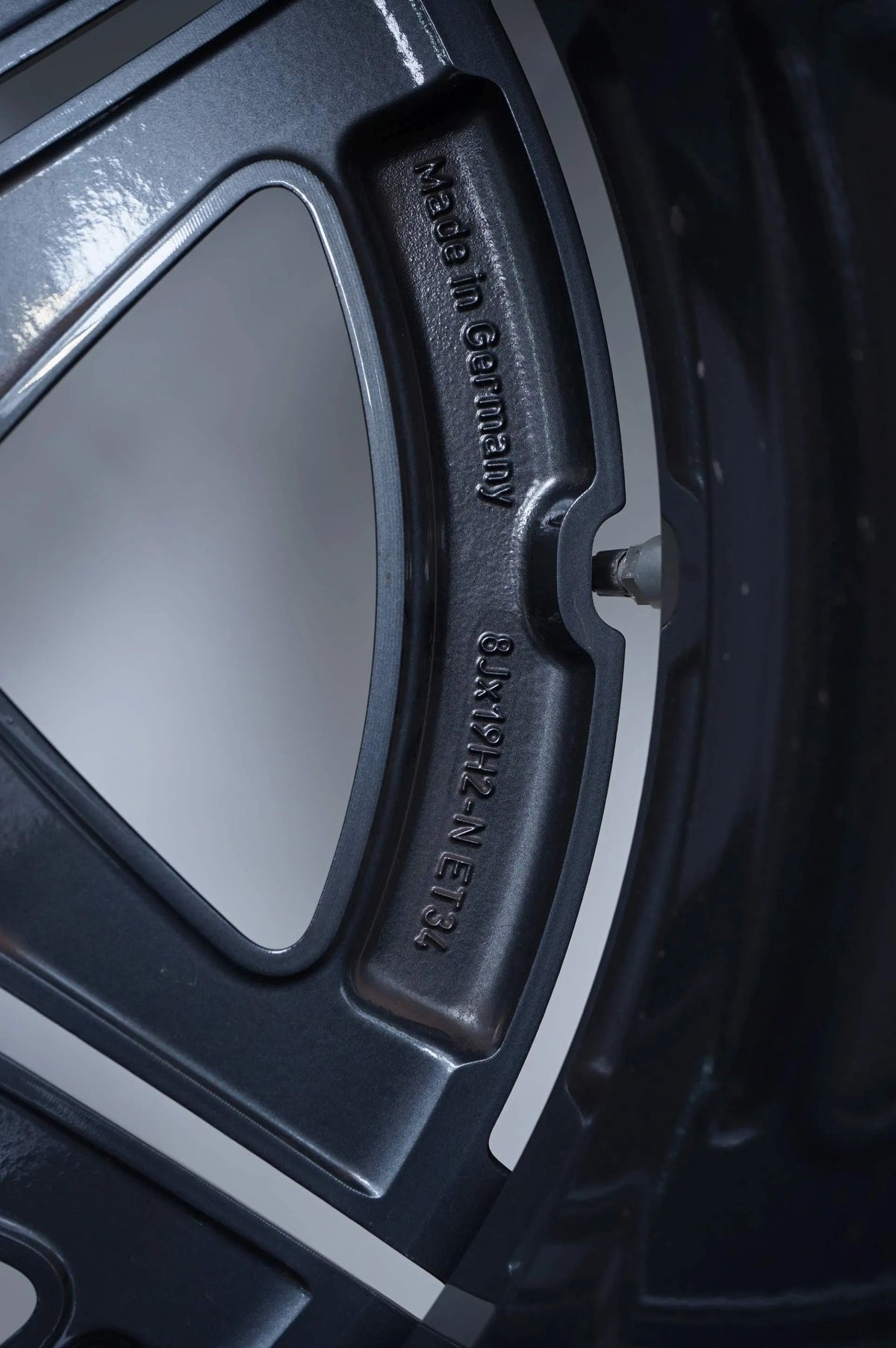 Mercedes EQC W293 N293 Winter Tires Winter Wheels 19 Inch Detailansicht 14