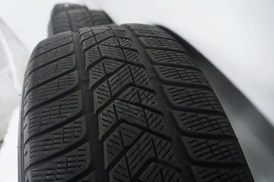 Mercedes GLC W253 X253 zimní pneumatiky zimní kola 235 60 18 palců