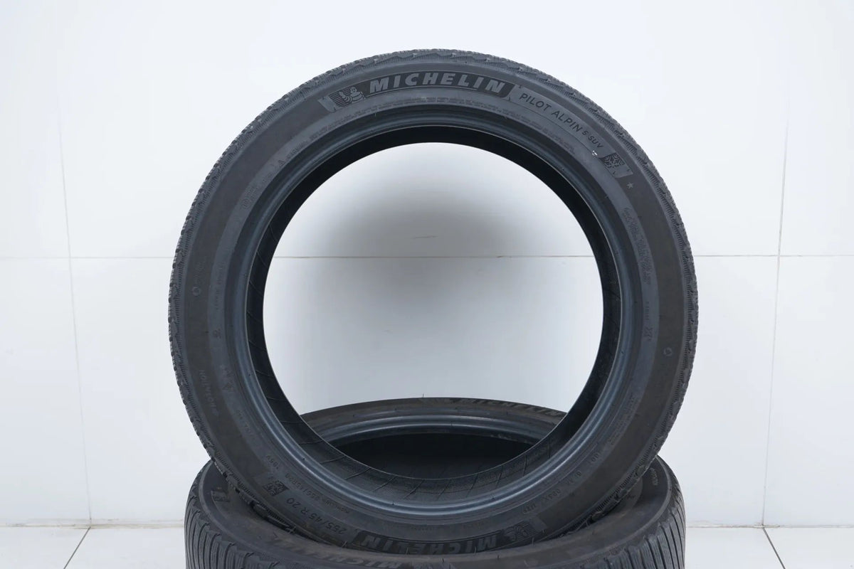 2 x Winterreifen 255 45 20 Zoll Michelin ca.3,5 mm DOT21 Bmw* Detailansicht 2