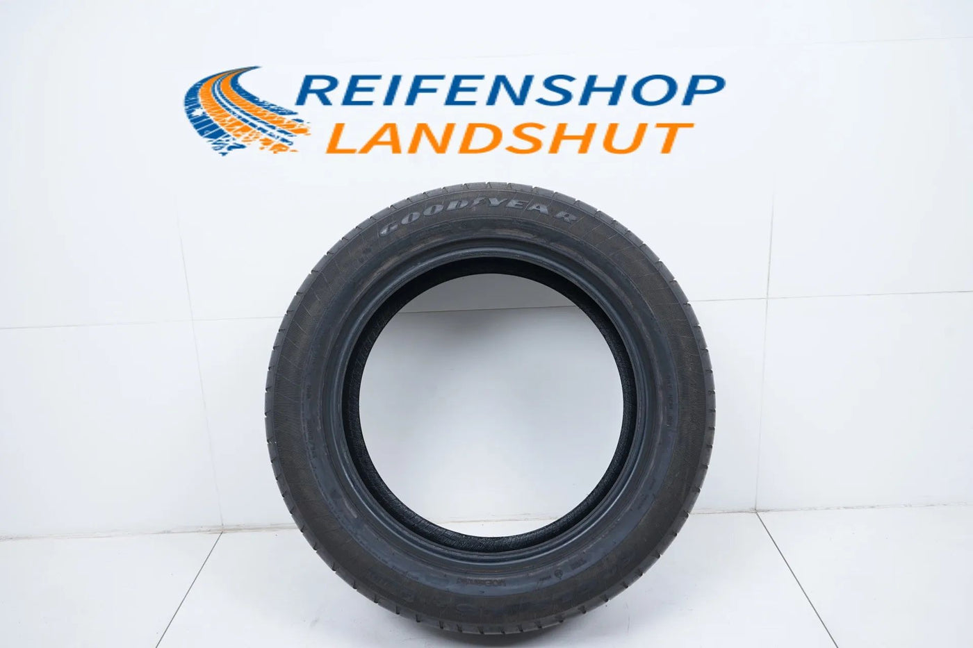 1x Summer tire 275 50 20 inch Goodyear DOT15 6mm