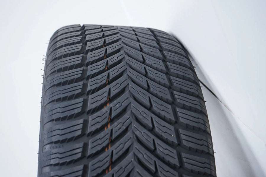 Mercedes AB Class W177 B247 All-weather tires, all-season, 18 inch