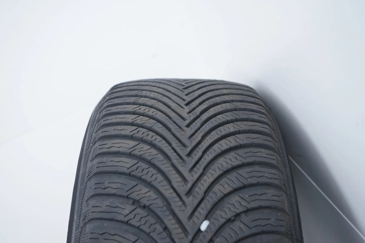 Mercedes AB Class W177 B247 Winter Tires Winter Wheels 16 inch Detailansicht 10