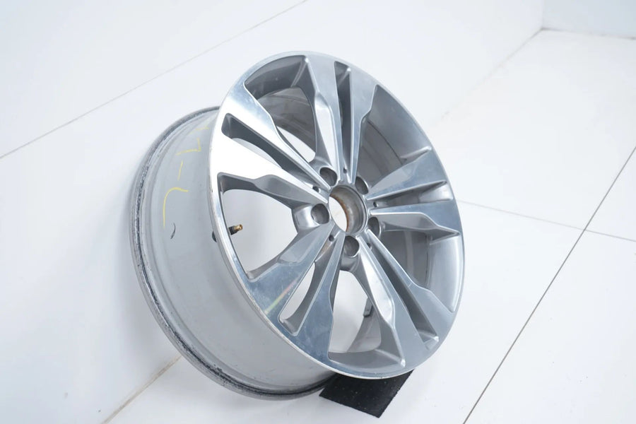 1 x Mercedes A B W176 W117 W246 lichtmetalen velg 18 inch A2464011202