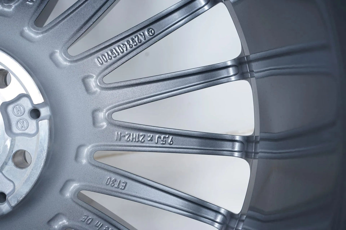 1 x Hliníkový disk Mercedes GLC63 AMG W253 X253 21 palců A2534015900 Detailní zobrazení 7