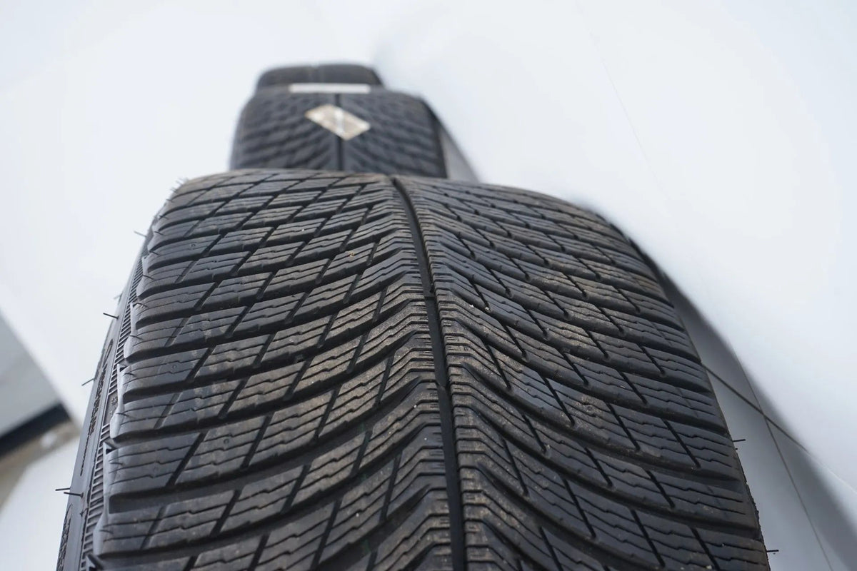 Mercedes AMG GT X290 W290 Winter Tires Winter Wheels 20 Inch 4 Door Detailansicht 16
