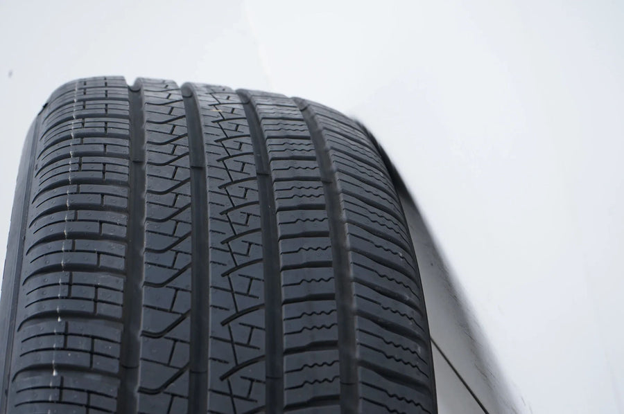Neu Mercedes G Klasse W463 Winterräder mit neuen Winterreifen 20 Zoll