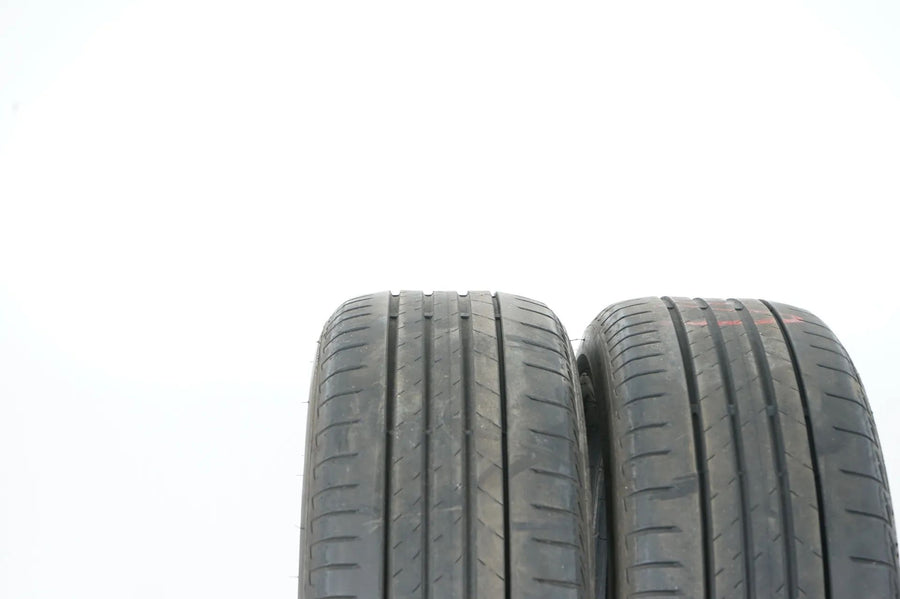 2 x Sommerreifen Bridgestone 205 60 17 Zoll DOT22 ca.4mm Bmw*