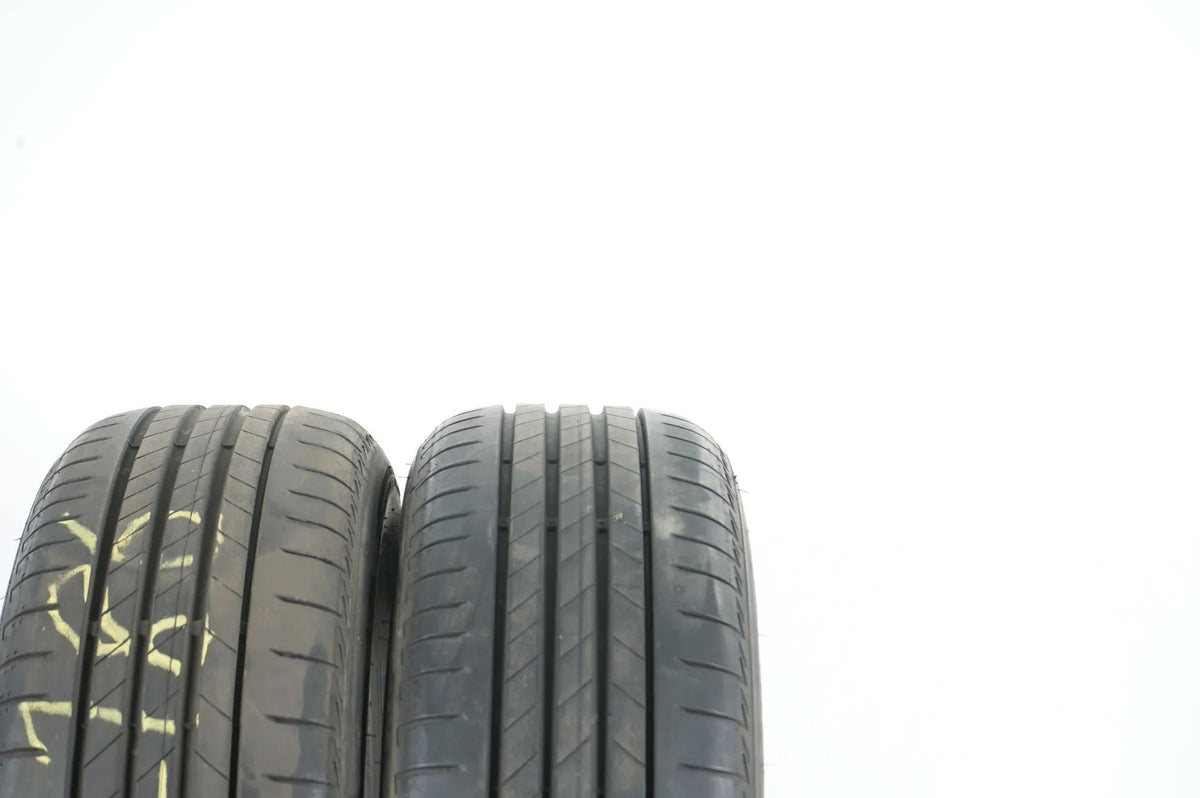 2 x Sommerreifen Bridgestone 205 60 17 Zoll DOT22 ca.5-6mm Bmw* Detailansicht 5