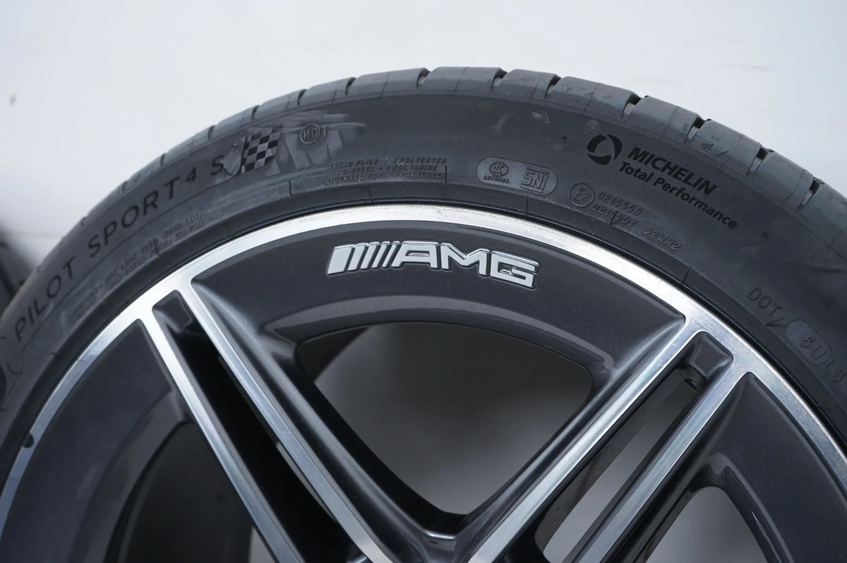 Mercedes AMG GT 4 porte X290 W290, cerchi in lega da 20 pollici, ruote estive, pneumatici estivi 7 mm Visualizzazione dettagliata 9