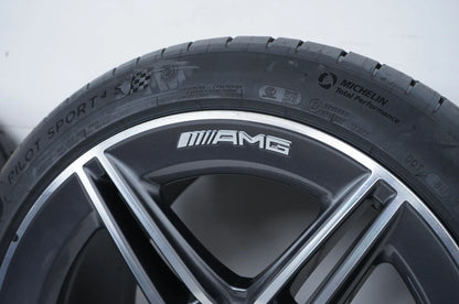 Mercedes AMG GT 4 porte X290 W290, cerchi in lega da 20 pollici, ruote estive, pneumatici estivi 7 mm