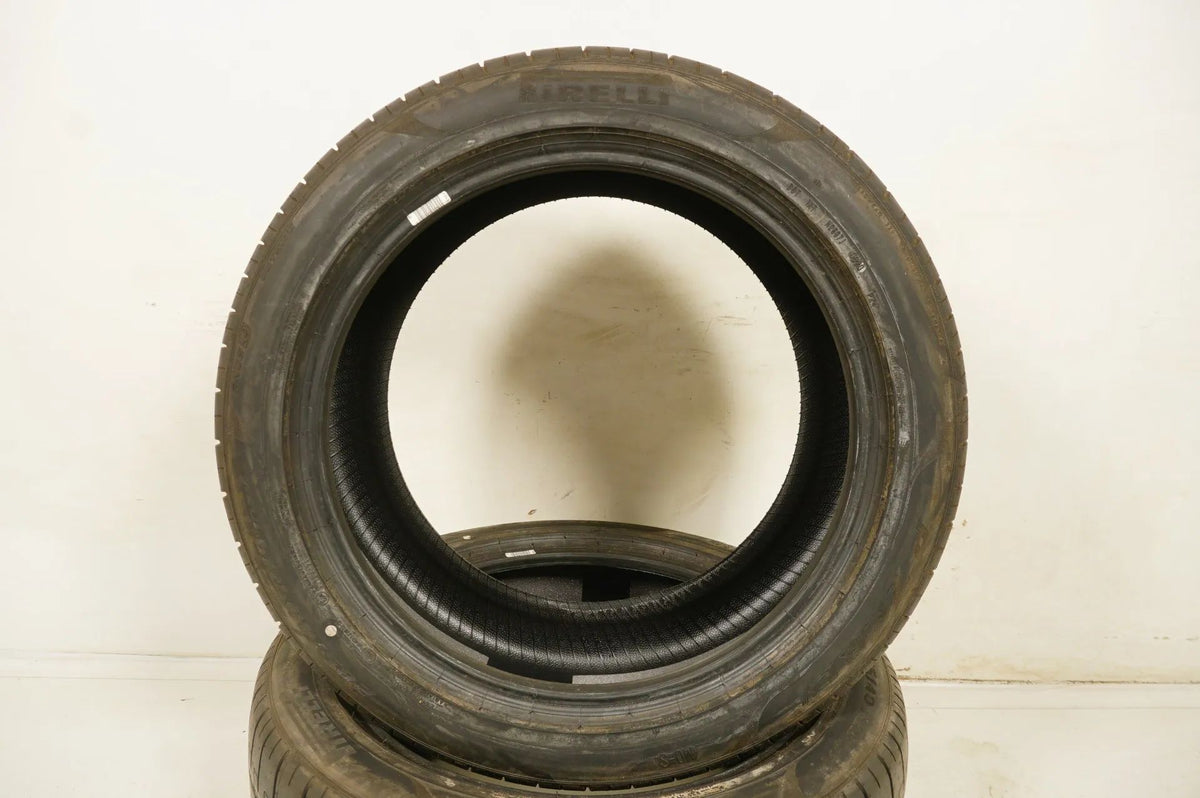2x New Demo Summer Tires 285 40 19 inch Pirelli P Zero DOT20 MO Detailansicht 2