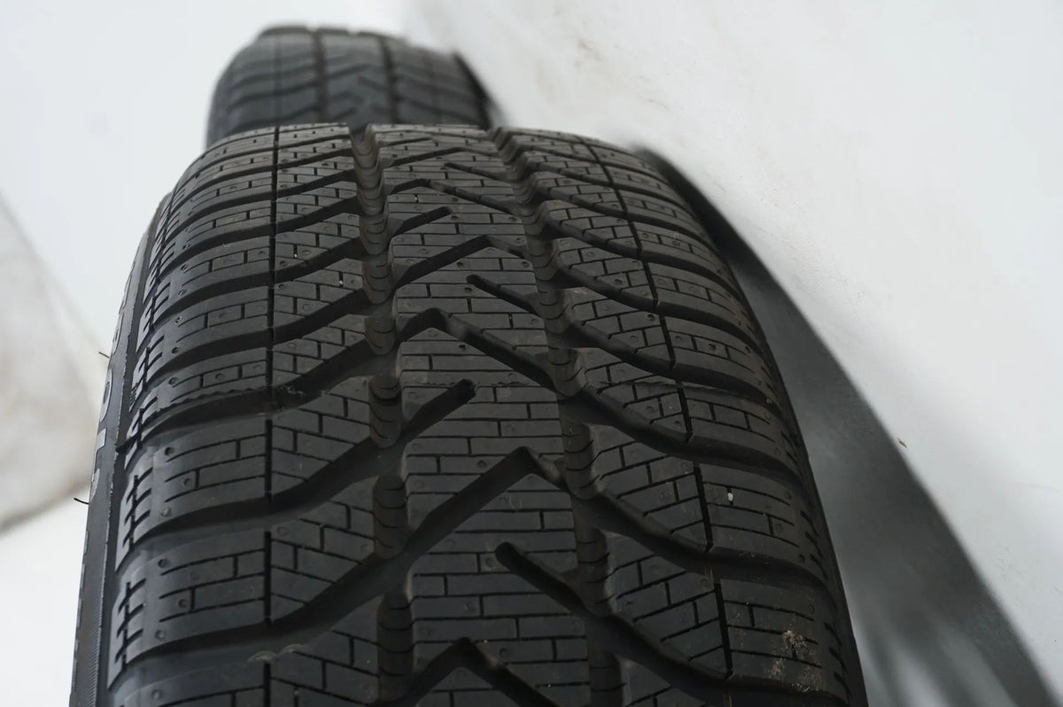 MINI Clubman F54 winter tires/wheels 195/55/17 inch Detailansicht 18