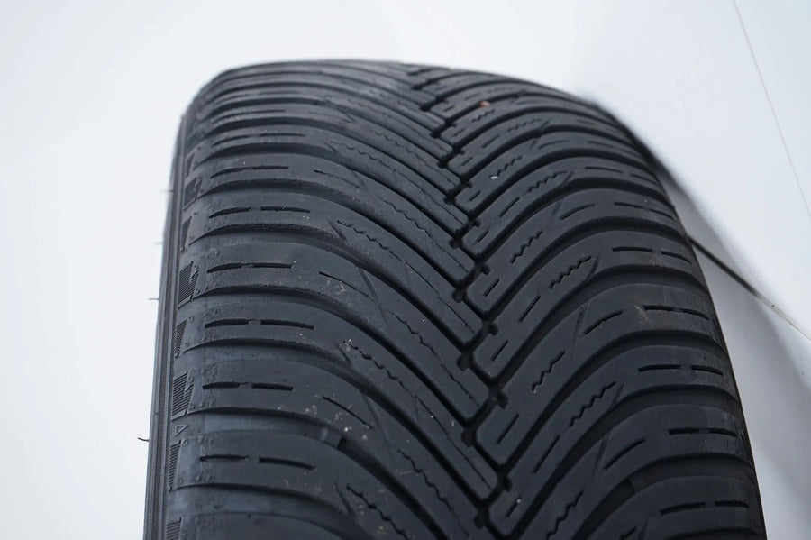 Mercedes C-Class W206 all-weather tires, winter wheels, 18 inch