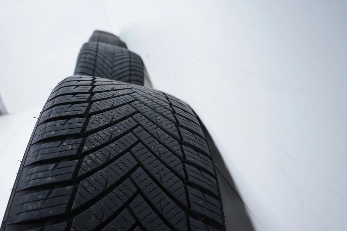 Mercedes C-Class W206 all-weather tires, winter wheels, 225/45/18 inch Detailansicht 14