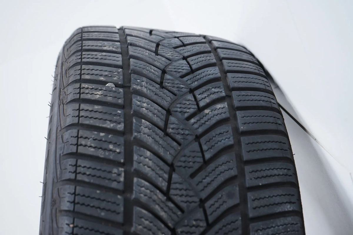 Mercedes C-Class W206 winter tires/wheels 225/45/18 inch Detailansicht 13