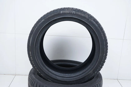 2x Winter tires 275 40 18 inch Pirelli approx. 4 mm tread depth DOT19 MO