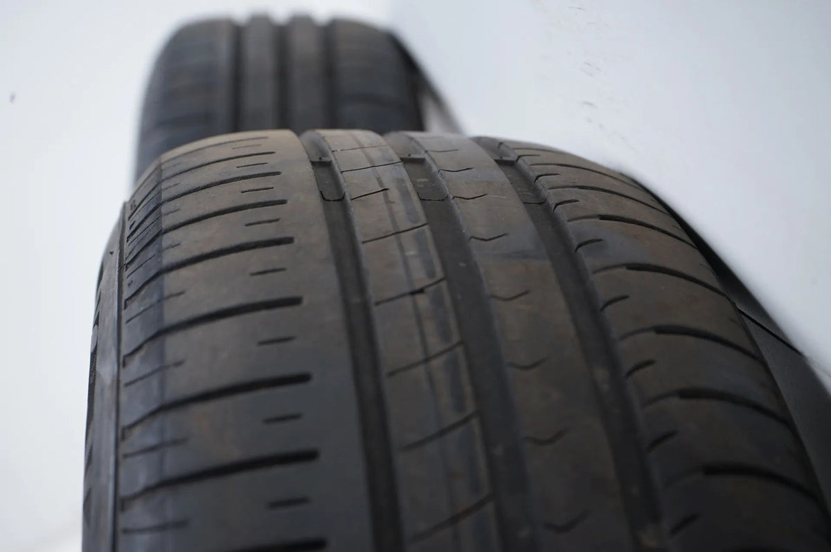 Volkswagen VW Caddy summer tires, summer wheels 195/65/15 inch Detailansicht 11
