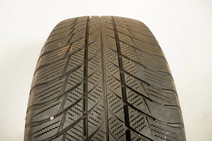 4 pneus hiver Bridgestone 245/50 R19 pouces DOT18 BMW*, profondeur de sculpture d'environ 5 mm, RFT