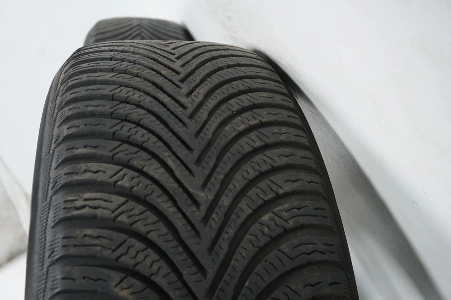 Mercedes A B Klasse W177 B247 Winterreifen Winterräder 16 Zoll
