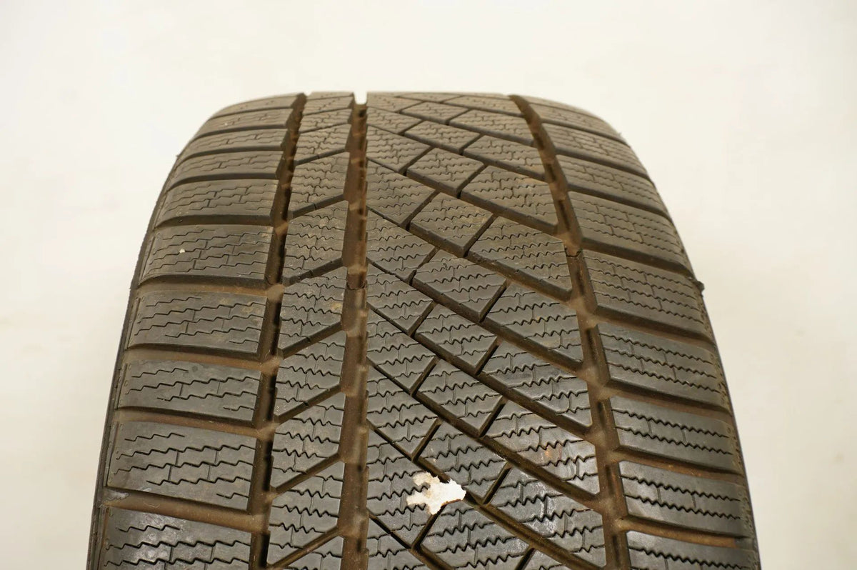 2 x Winterreifen Continental 255 40 18 Zoll DOT18 Bmw* ca.7mm Detailansicht 5