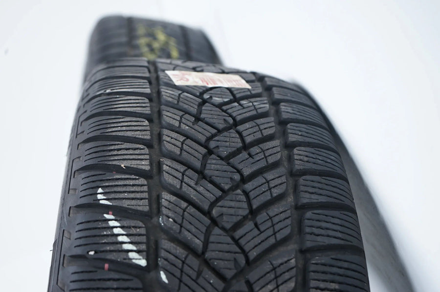 Audi Q5 SQ5 FY 8OA Pneus hiver Roues hiver 235 55 19 pouces 7mm