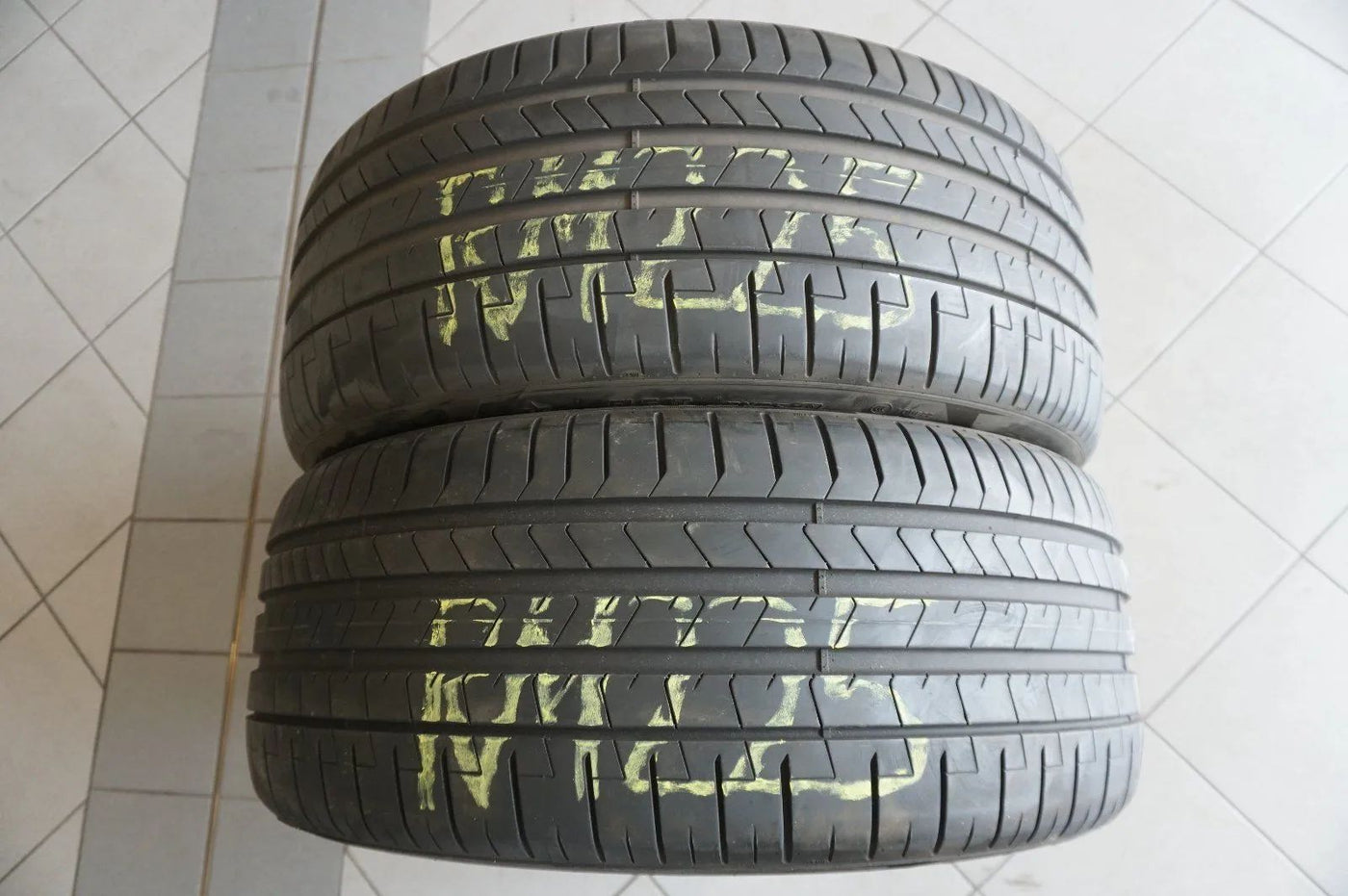 2 X 275 40 R22 107Y Sommerreifen Pirelli P Zero PZero* 6mm 2022