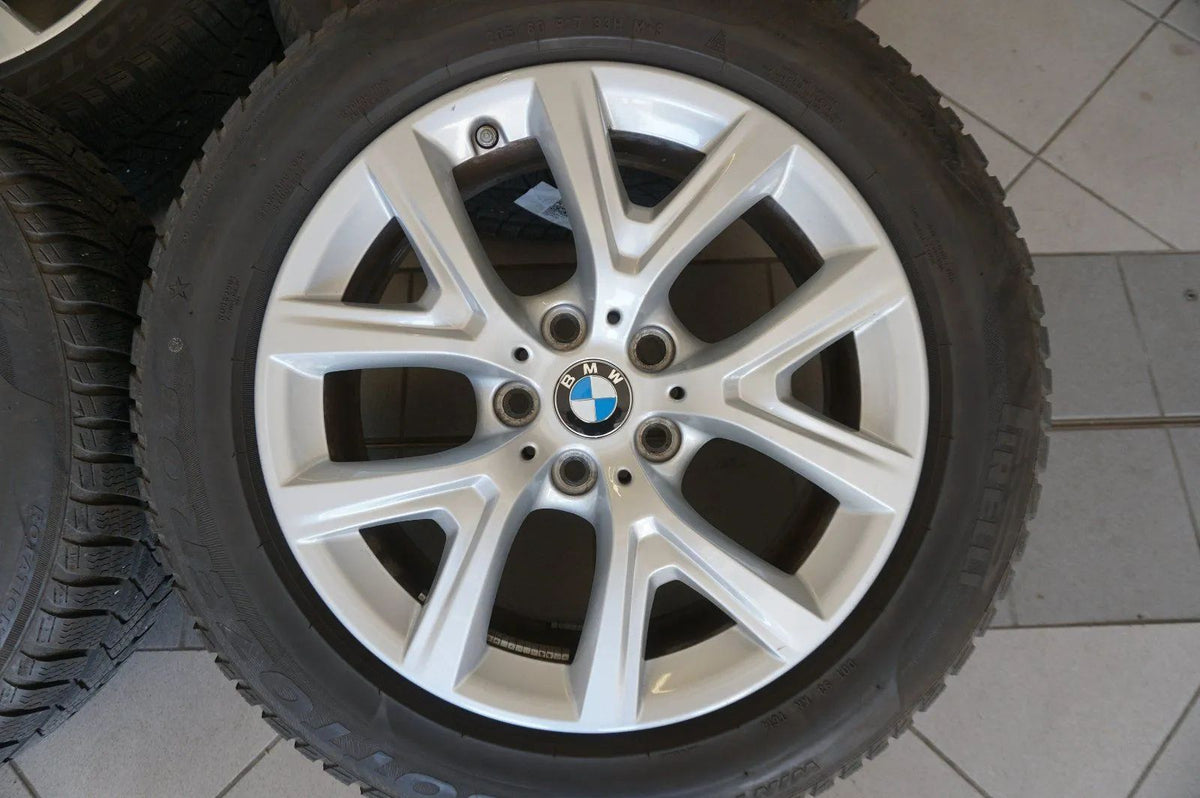 Original BMW X1 F48 X2 F39 17 Zoll Alufelgen Winterräder Winterreifen 205 60 R17 Detailansicht 2