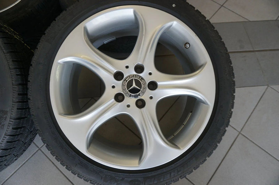 Jantes alu d'origine Mercedes Classe C W205 S205 roues complètes hiver pneus hiver 18 pouces