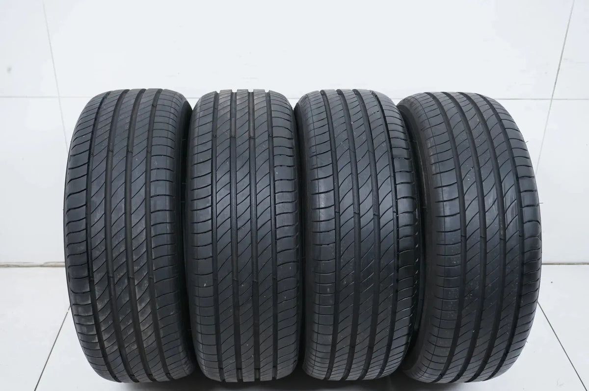 4 x Summer tires Michelin Primacy 4 195 55 16 inch DOT20 approx. 6mm Detail view 2