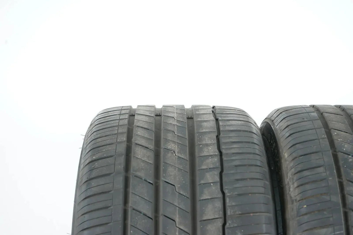 2 x Sommerreifen Hankook 305 40 R20 20 Zoll DOT22 ca.6mm Bmw*RFT Detailansicht 4