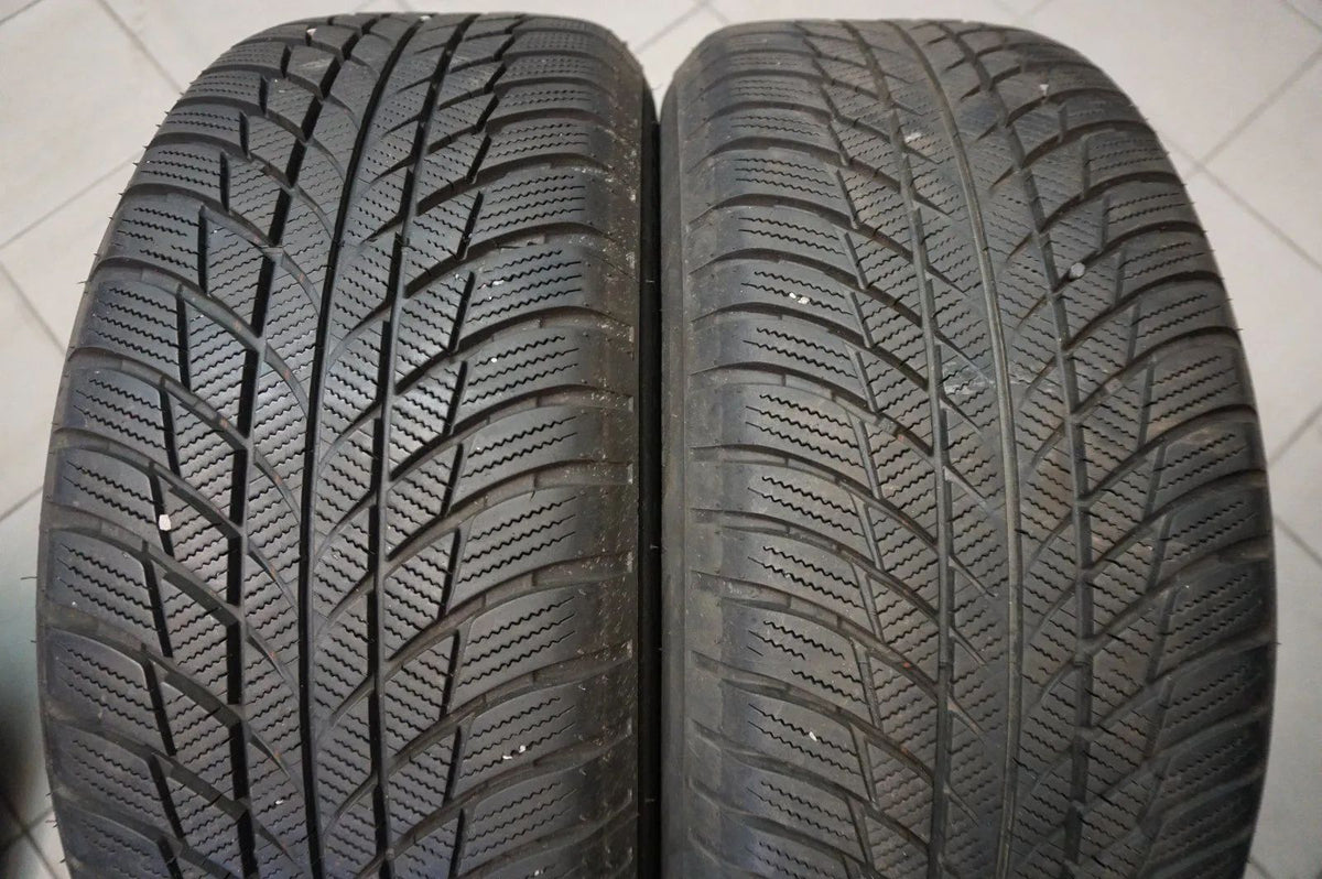 Original Mini Countryman F60 SE TOP Alloy Wheels Winter Tires 225 55 R17 6mm Detailansicht 9
