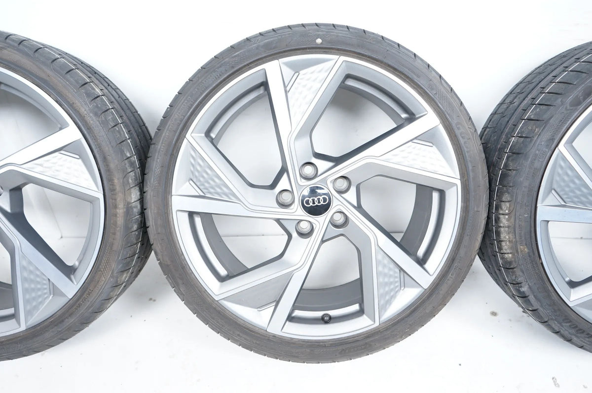 NEU Audi A3 S3 8Y Sommerräder Sommerreifen 19 Zoll 8Y0601025Q Visualizzazione dettagliata 5