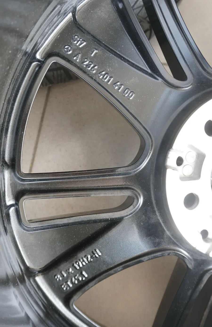 Original Mercedes CLE C236 Alufelgen Winterräder Winterreifen 245 40 R19 98V 8mm