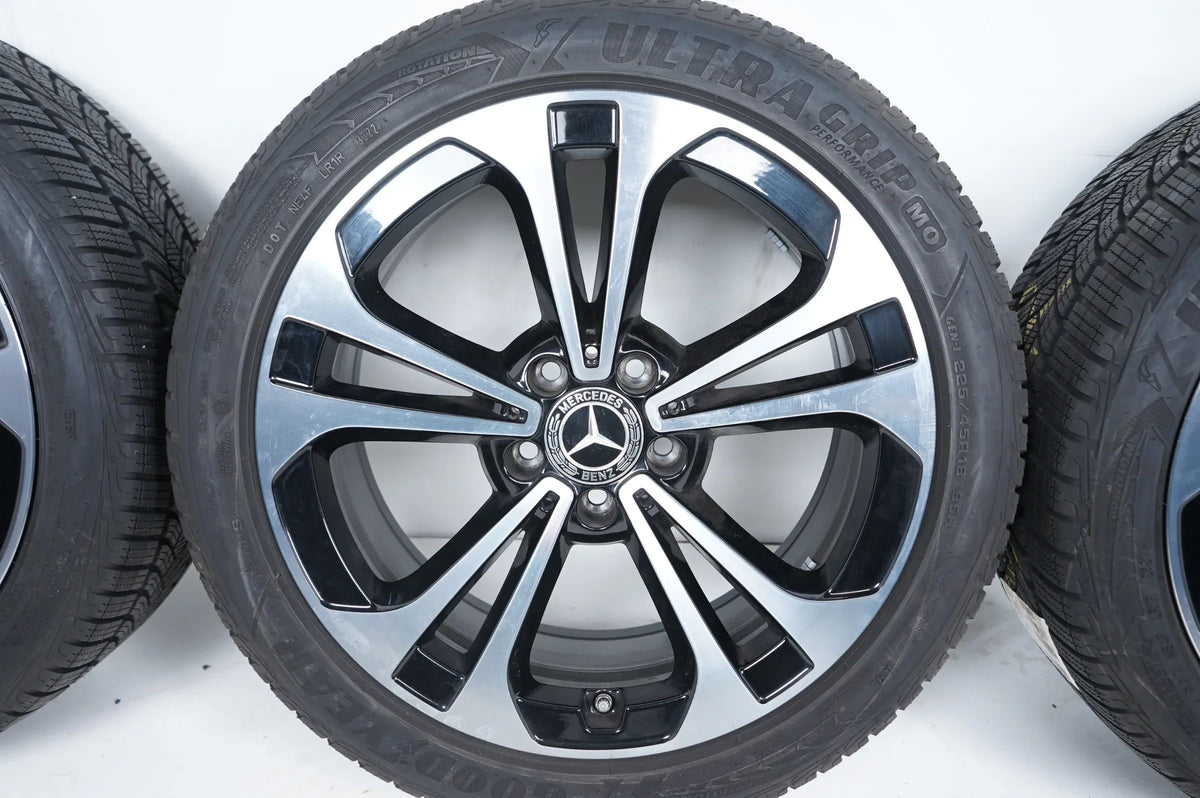 Mercedes C Klasse W206 Winterräder Winterreifen 225 45 18 Zoll A2064016200 Vue détaillée 4