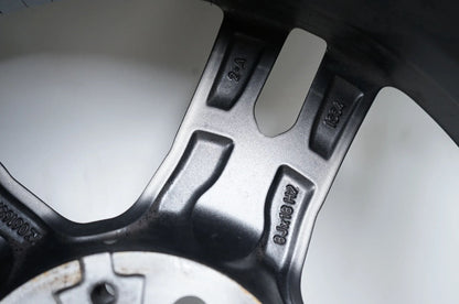 BMW Série 1 Série 2 F40 F44 roues été pneus été jantes alu 18 pouces 556M 8053524