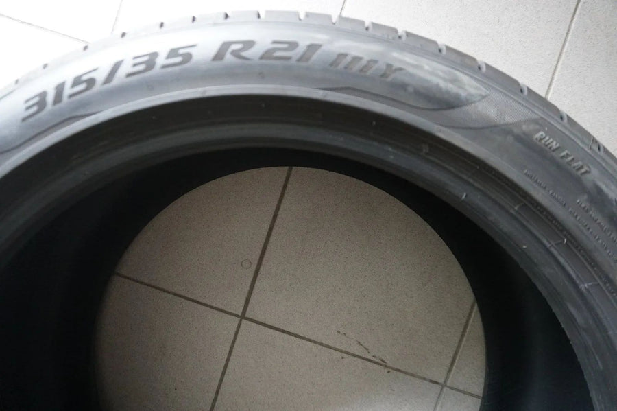 2 X 315 35 R21 111Y Sommerreifen Pirelli P Zero PZero * RSC 6,5mm 2023