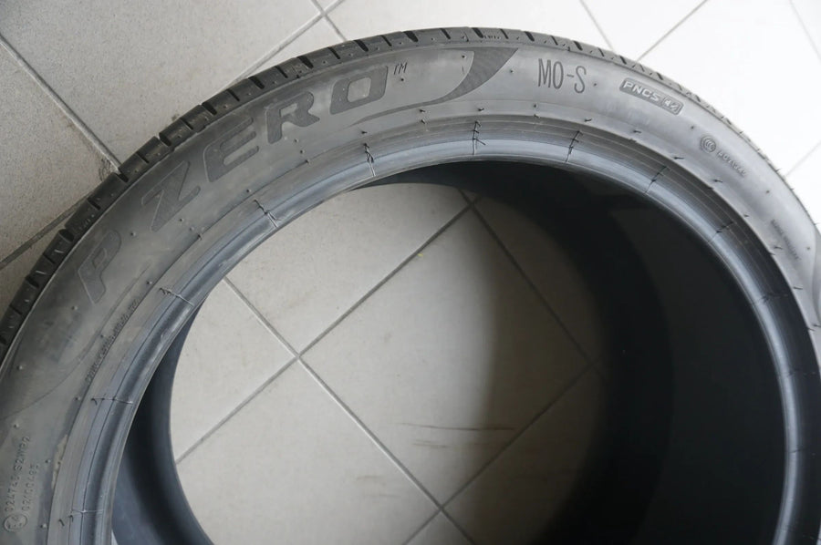 1 X 325 35 R23 111Y Sommerreifen Pirelli PZero P Zero MO-S 4,5mm 2022