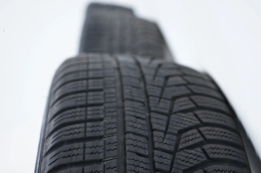 Mercedes A B CLA Klasse W177 B247 C118 Winterräder 205 55 17 Zoll
