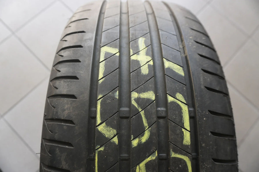 1 X 245 45 R18 100Y Sommerreifen Bridgestone Turanza T005 * 2020 5,5mm