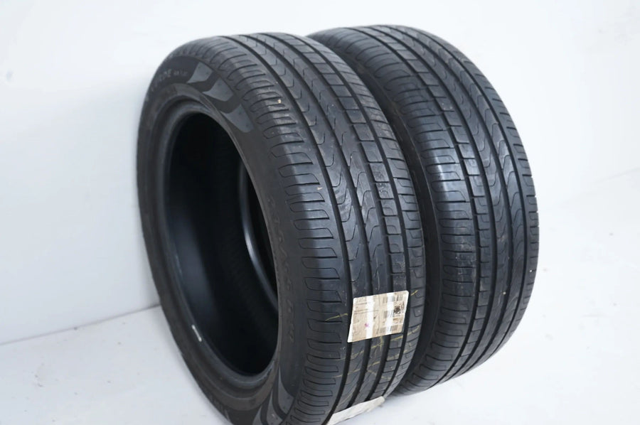 2x Summer tires Pirelli 235 55 19 Inch DOT22 approx. 6mm MO RFT