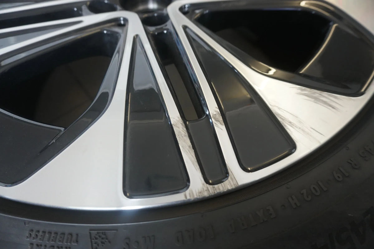 Original Mercedes E-Klasse W214 S214 Alufelgen Winterreifen 245 45 R19 Zoll Detailansicht 18