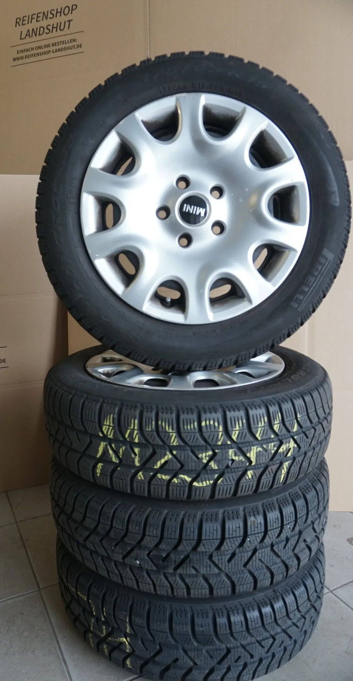 Original Mini Cooper one F55 F56 Winterräder Winterreifen 175 65 R15 2019 8mm