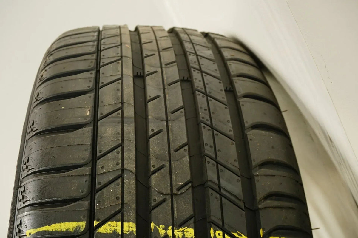 Original Mercedes EQC N293 TOP 19 inch alloy wheels summer tires 235 55 255 50 R19 Detailansicht 12