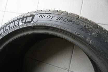 1 X 245 40 ZR18 R18 97Y Pneu été Michelin Pilot Sport 4 MO1 2018 7mm