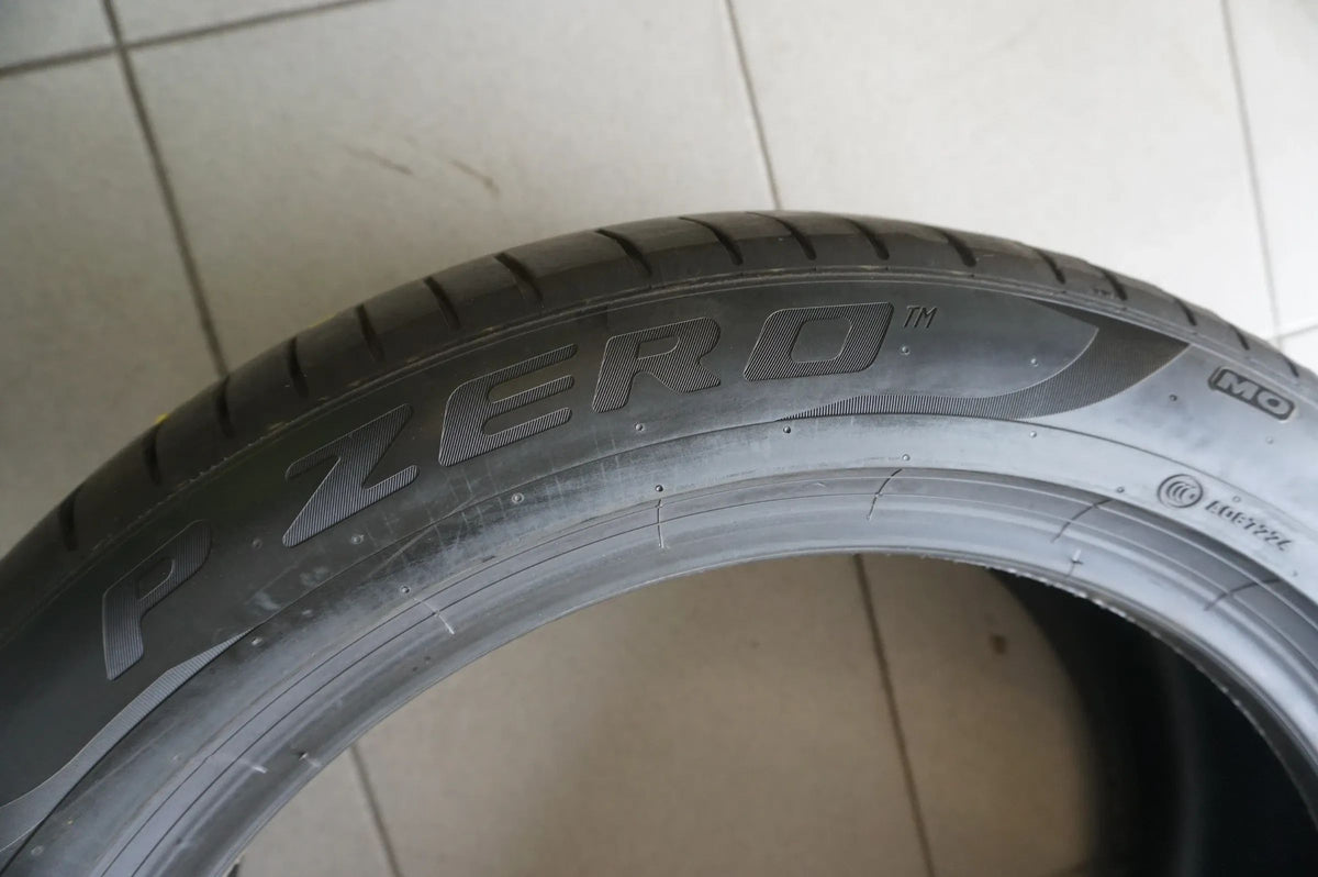 1 X 235 50 R19 99W Pneus été Pirelli P Zero PZero MO 2019 5,5mm Vue détaillée 3