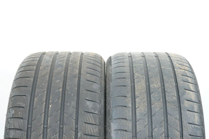 2 x Sommerreifen Bridgestone 285 35 20 Zoll DOT22/21 ca.5mm MO